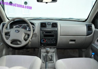 Illustration for article titled The Chinese Victory X1 Is Almost A Cadillac Escalade EXT For $11,000